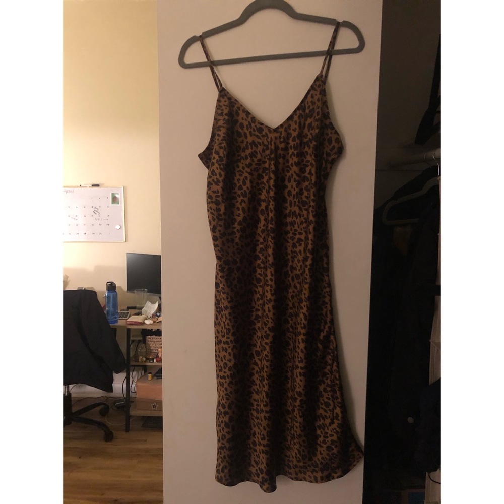 A NEW DAY leopard print slip dress 💃🏻